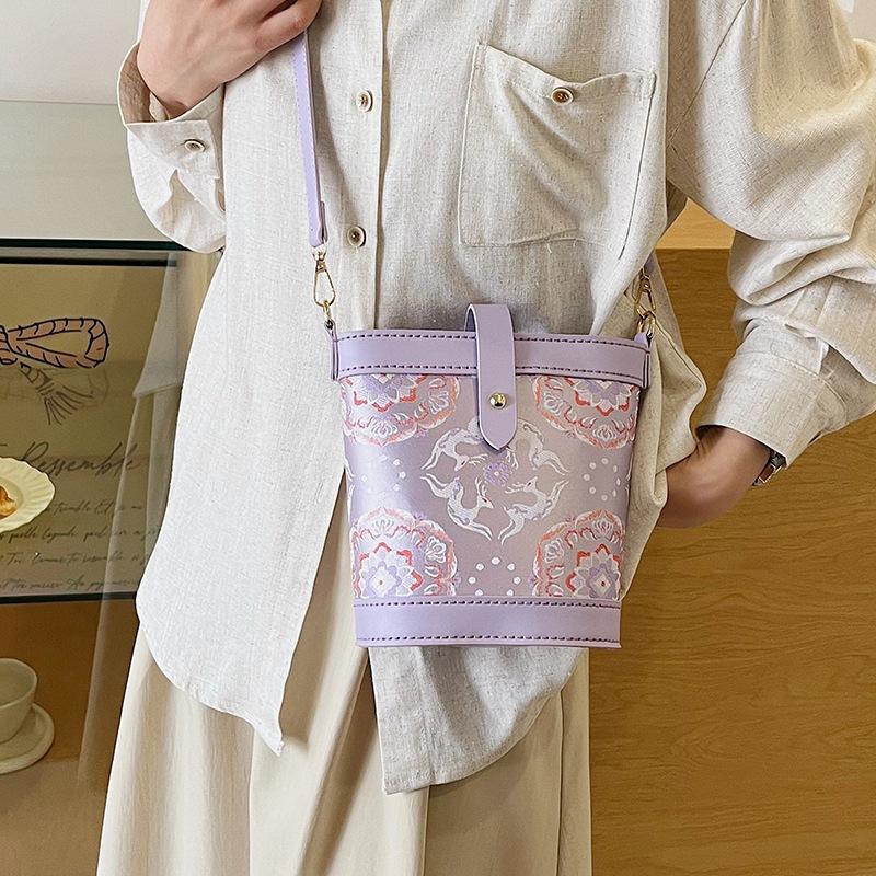 DIY gebreide tas - roze vintag - Leatherwork Drawing recensie en prijs